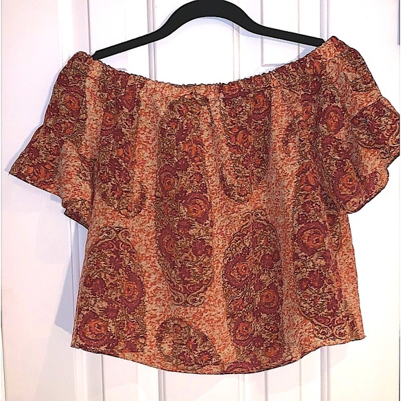 Madewell 100% Silk off the shoulder blouse with pleated short sleeves, Small - Picture 2 of 7